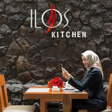 Ilos Hotel Бандунг Экстерьер фото